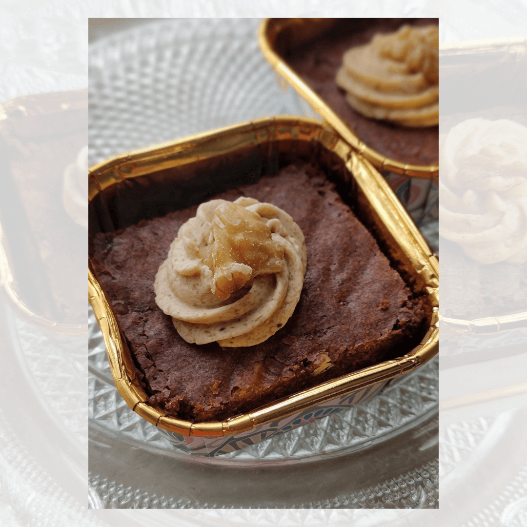 BROWNIE CON NUECES BROWNIE CON NUECES